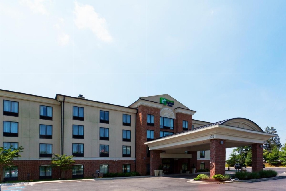 Holiday Inn Express Hotel & Suites-North East Image 25